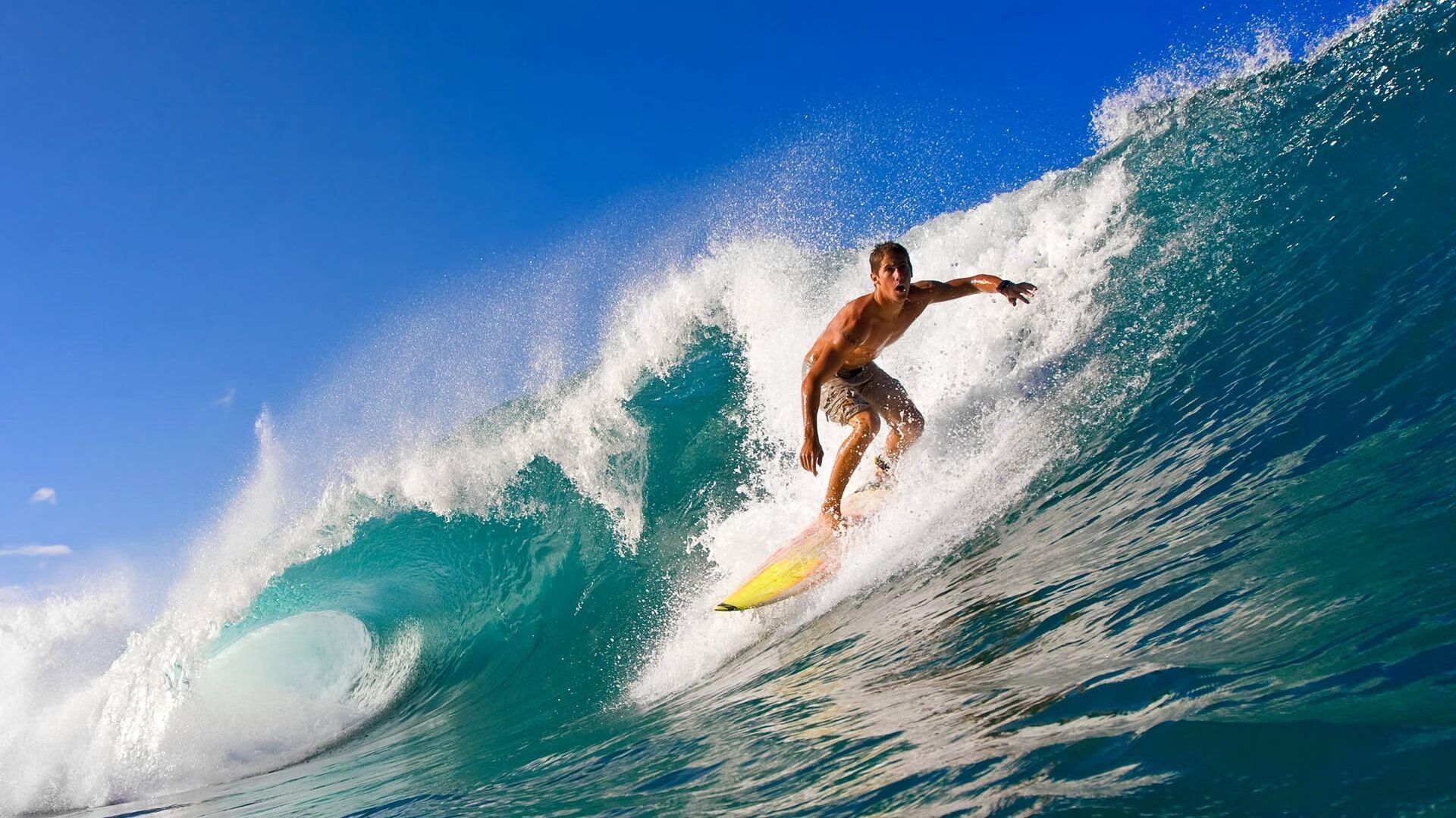 马赛一波带走瑞典，法比尼奥成为关键先生