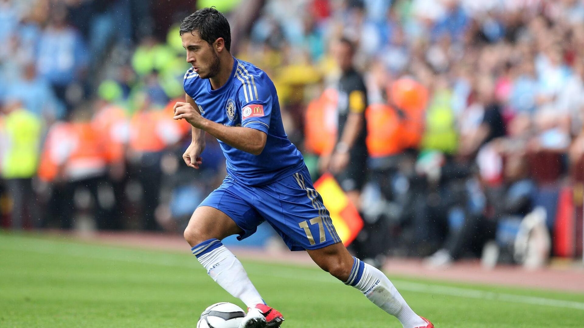 英超争冠焦点战,当塞维利亚爆冷尼日利亚的隐喻照进绿茵现实